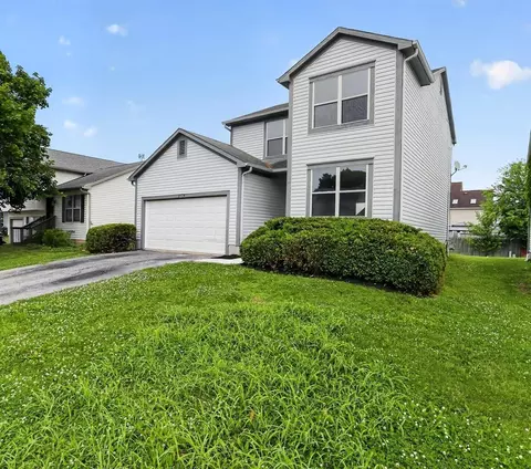 2724 Raphael Dr, Columbus, OH 43232
