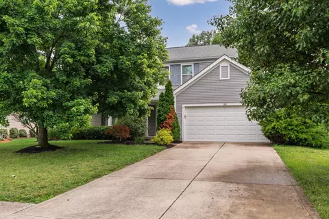 1901 Westwood Dr, Lewis Center, OH 43035