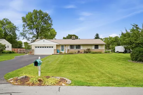 3752 Mayfair Dr, Grove City, OH 43123