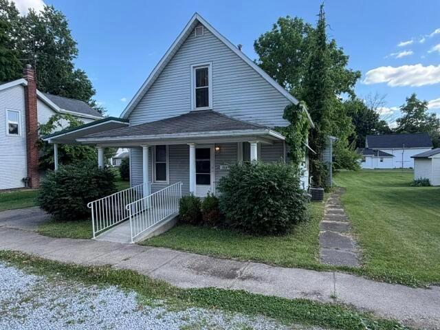 712 Howard St, Mount Vernon, OH 43050