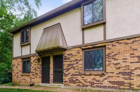 3238 Summertime Ct #14, Columbus, OH 43221