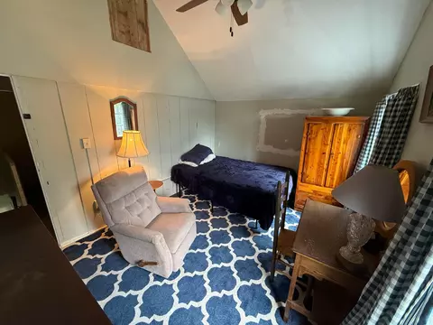 Bedroom - 5 1st Ave, Lancaster, OH 43130 photo 1 of 1