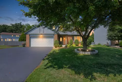 247 Colony Park Dr, Pickerington, OH 43147