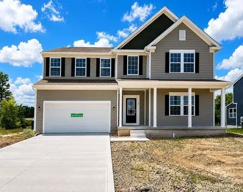195 Black Oak Ave, Marysville, OH 43040