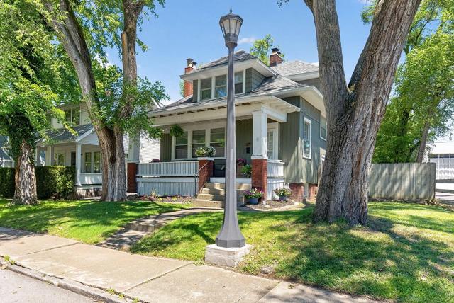 24 W Kenworth Rd, Columbus, OH 43214