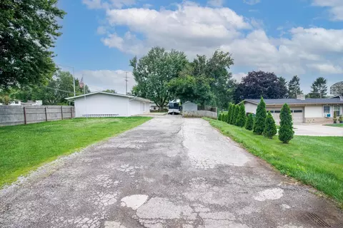 Exterior - 2905 W Case Rd, Dublin, OH 43017 photo 7 of 8