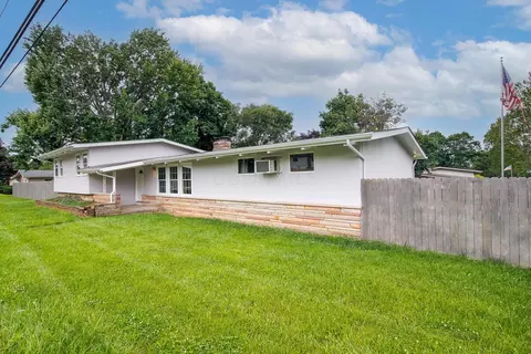 Exterior - 2905 W Case Rd, Dublin, OH 43017 photo 1 of 8