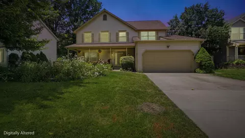 351 Mulberry Way W, Westerville, OH 43082