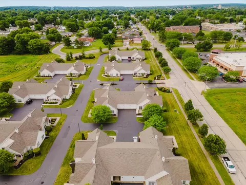View/Area - 1237 Dunhurst St, Circleville, OH 43113 photo 3 of 4