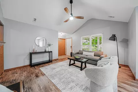 Other - 1237 Dunhurst St, Circleville, OH 43113 photo 3 of 10