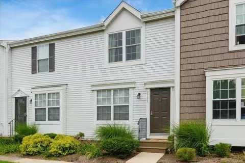 5115 Singleton Dr #39C, Hilliard, OH 43026