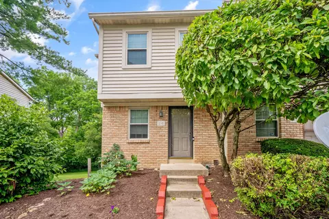 210 Foxtrail Ct #210, Westerville, OH 43081
