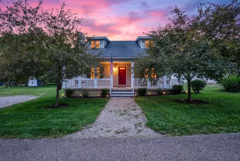 10256 4th St, Brownsville, OH 43721