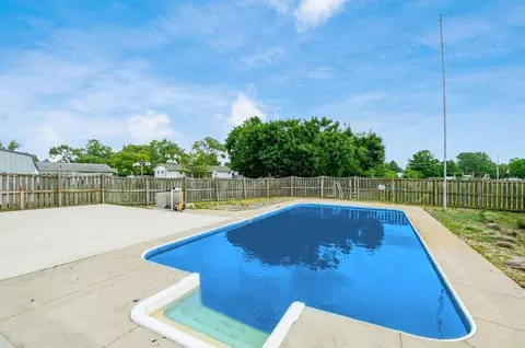 Exterior - 12635 Clark Dr, Orient, OH 43146 photo 11 of 13