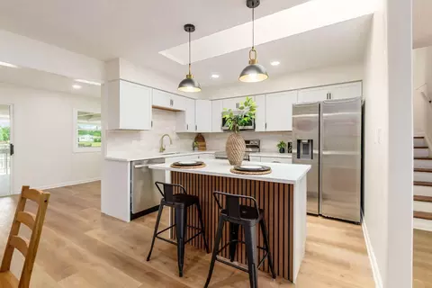 Kitchen - 12635 Clark Dr, Orient, OH 43146 photo 1 of 4
