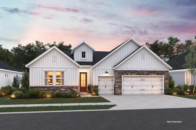 135 Aldersgate Dr, Delaware, OH 43015