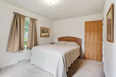 Bedroom - 3059 Troehler Rd, Springfield, OH 45505 photo 2 of 7