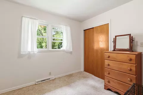 Bedroom - 3059 Troehler Rd, Springfield, OH 45505 photo 6 of 7