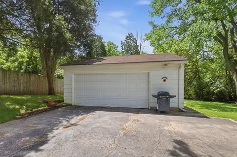 Exterior - 3059 Troehler Rd, Springfield, OH 45505 photo 11 of 12