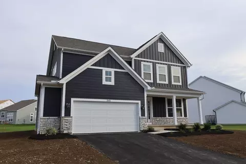 345 Royal Fern Ln, Lewis Center, OH 43035