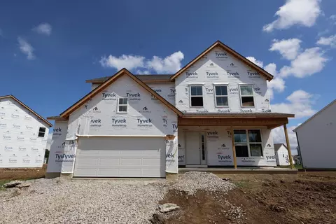 345 Royal Fern Ln, Lewis Center, OH 43035