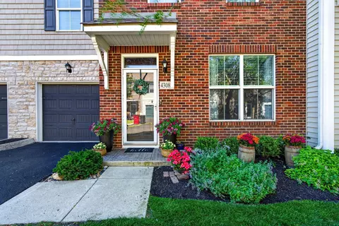 4308 Sunninghill Dr #25, Grove City, OH 43123