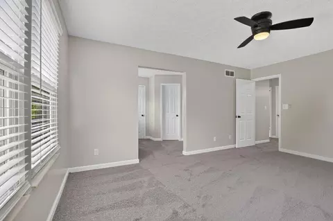 Bedroom - 2425 Dunsworth Dr, Columbus, OH 43235 photo 3 of 10