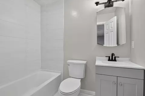 Bath - 2425 Dunsworth Dr, Columbus, OH 43235 photo 1 of 7
