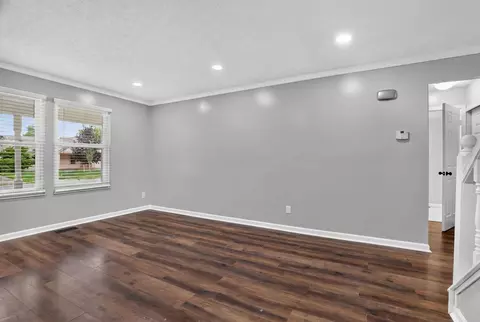 Living - 2425 Dunsworth Dr, Columbus, OH 43235 photo 4 of 5