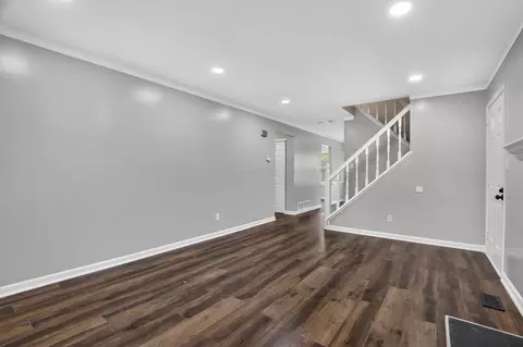 Living - 2425 Dunsworth Dr, Columbus, OH 43235 photo 5 of 5