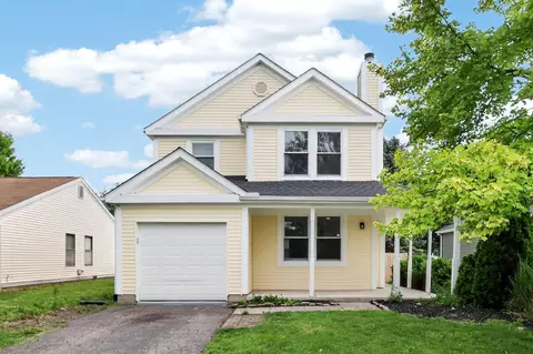 2425 Dunsworth Dr, Columbus, OH 43235