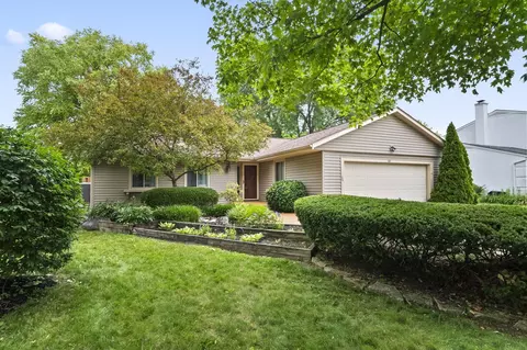 184 E Schrock Rd, Westerville, OH 43081