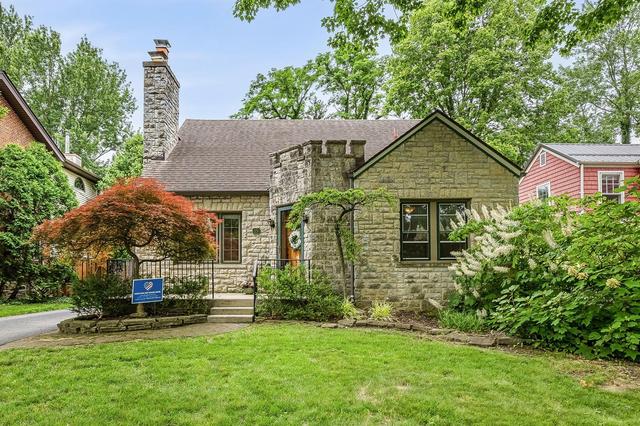 35 Brevoort Rd, Columbus, OH 43214