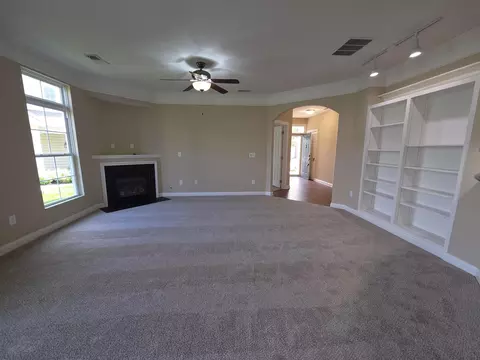 Living - 4216 Bradhurst Dr, Dublin, OH 43016 photo 3 of 4