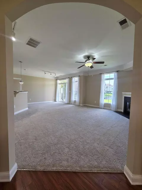 Living - 4216 Bradhurst Dr, Dublin, OH 43016 photo 1 of 4