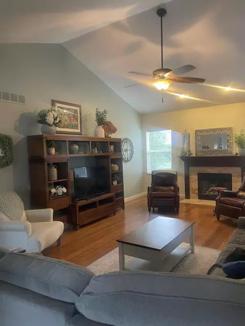 130 Trail E, Pataskala, OH 43062 photo 6