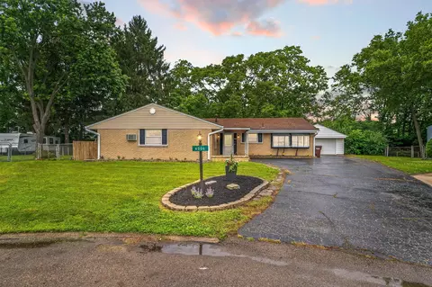 6006 Hyacinth Ct, Dayton, OH 45449