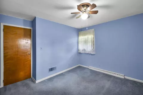 Bedroom - 2056 Lehner Ave, Marion, OH 43302 photo 6 of 6
