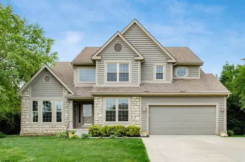 2638 Carla Dr, Lewis Center, OH 43035