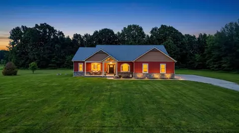 9164 Nichols Ln, Johnstown, OH 43031