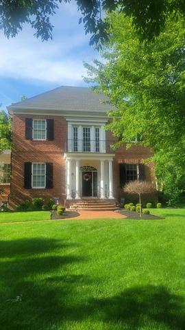 7752 Sutton Pl, New Albany, OH 43054