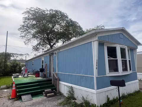 1598 Anchor Dr E, Columbus, OH 43207
