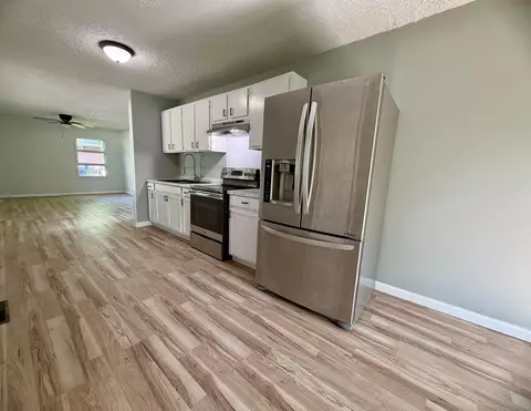 175 South St, Groveport, OH 43125