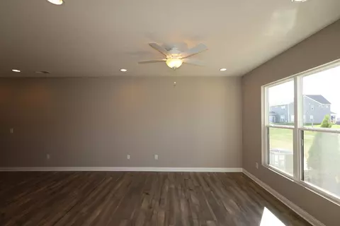 Living - 5718 Dutch Ln, Powell, OH 43065 photo 2 of 2