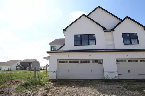 5726 Dutch Ln, Powell, OH 43065
