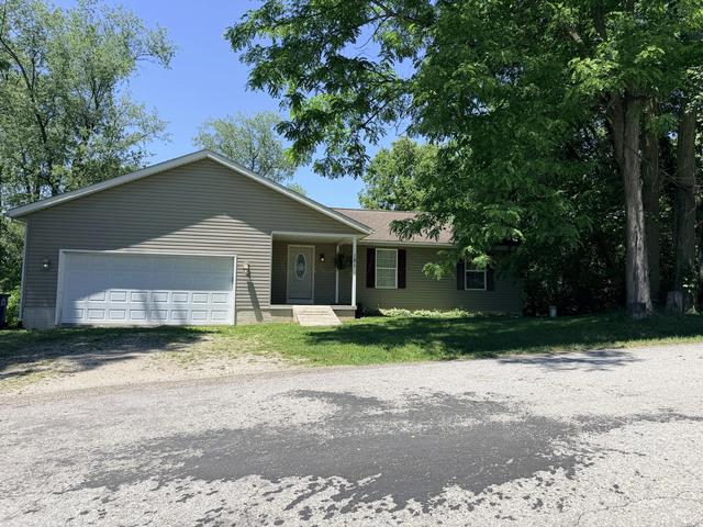 181 Hilltop Dr NE, Newark, OH 43055