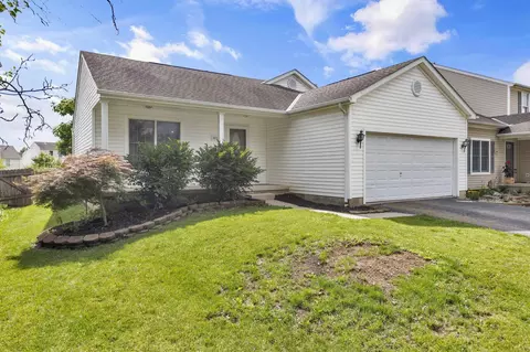 3697 Pendent Ln, Columbus, OH 43207