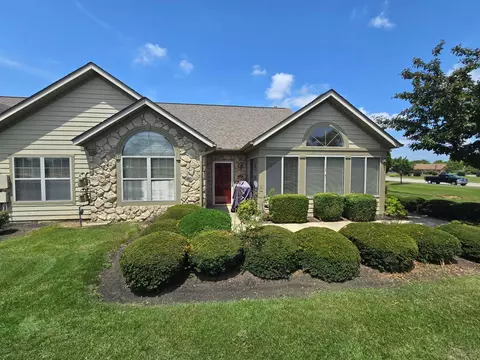 2424 Landings Way #1, Grove City, OH 43123