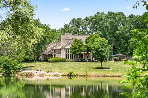 930 Retreat Ln, Powell, OH 43065