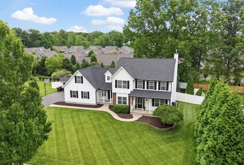 6961 Whitetail Ln, Westerville, OH 43082